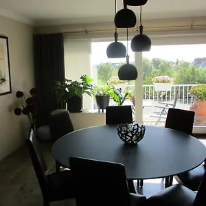 https://residentie-kathy-westende.bruges-hotels.info